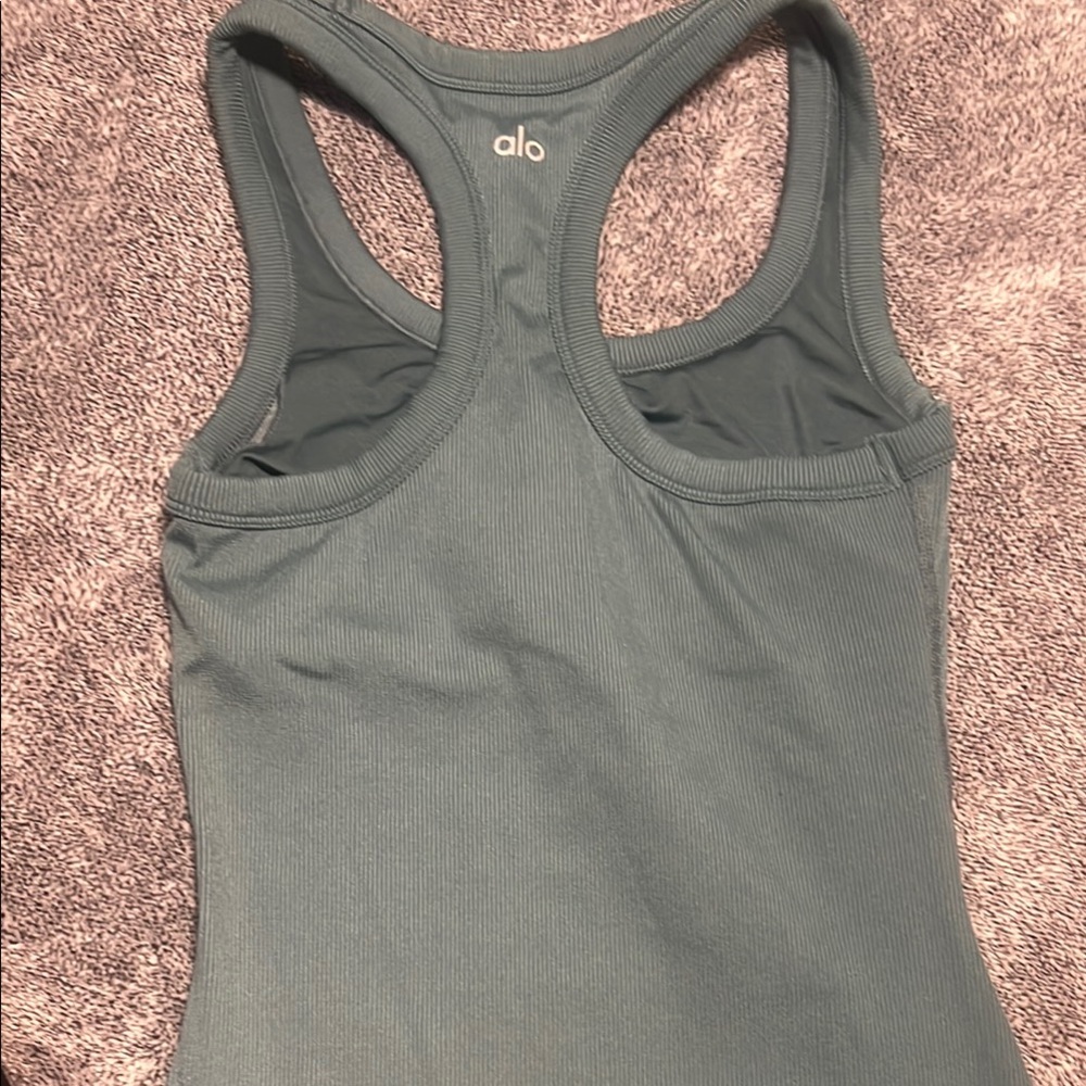 ALO Yoga Black and Gray Fitted Shoes